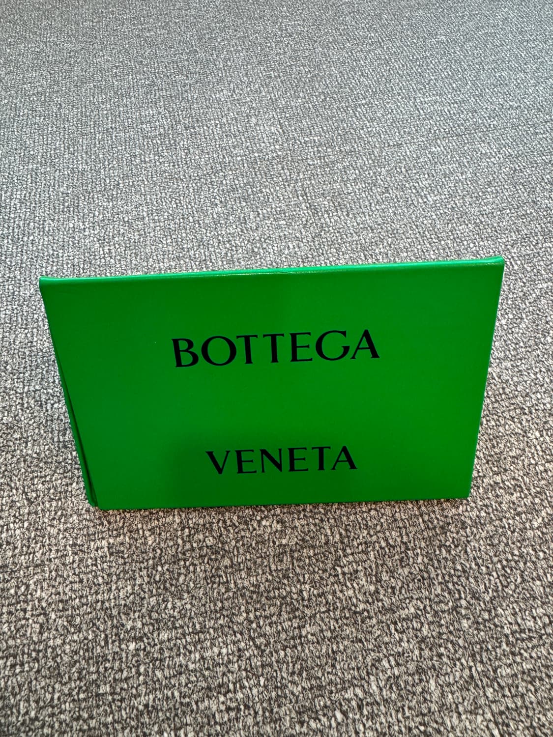 보테가베네타 랩 어라운드 선글라스 상품이미지8