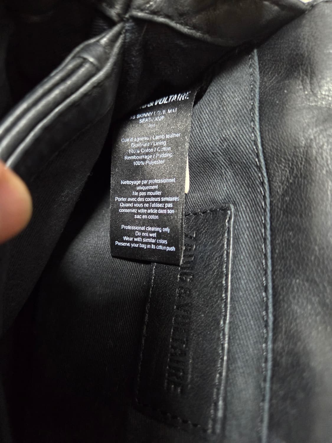 자딕 앤볼테르 램스킨 XS 스키니러브 크로스바디 백 상품이미지9