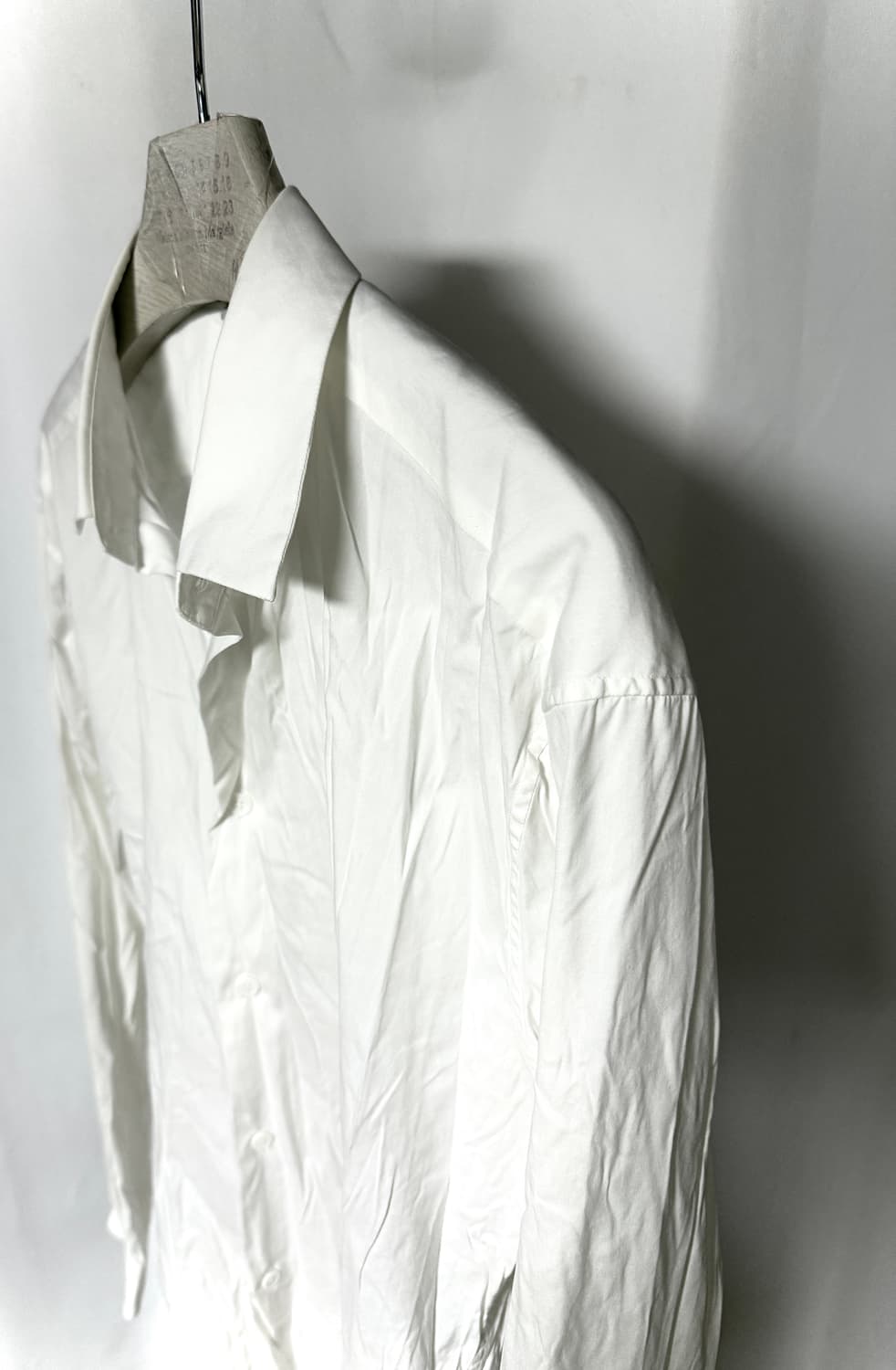 발렌시아가 15s 클래식 스트레이트 셔츠 상품이미지2