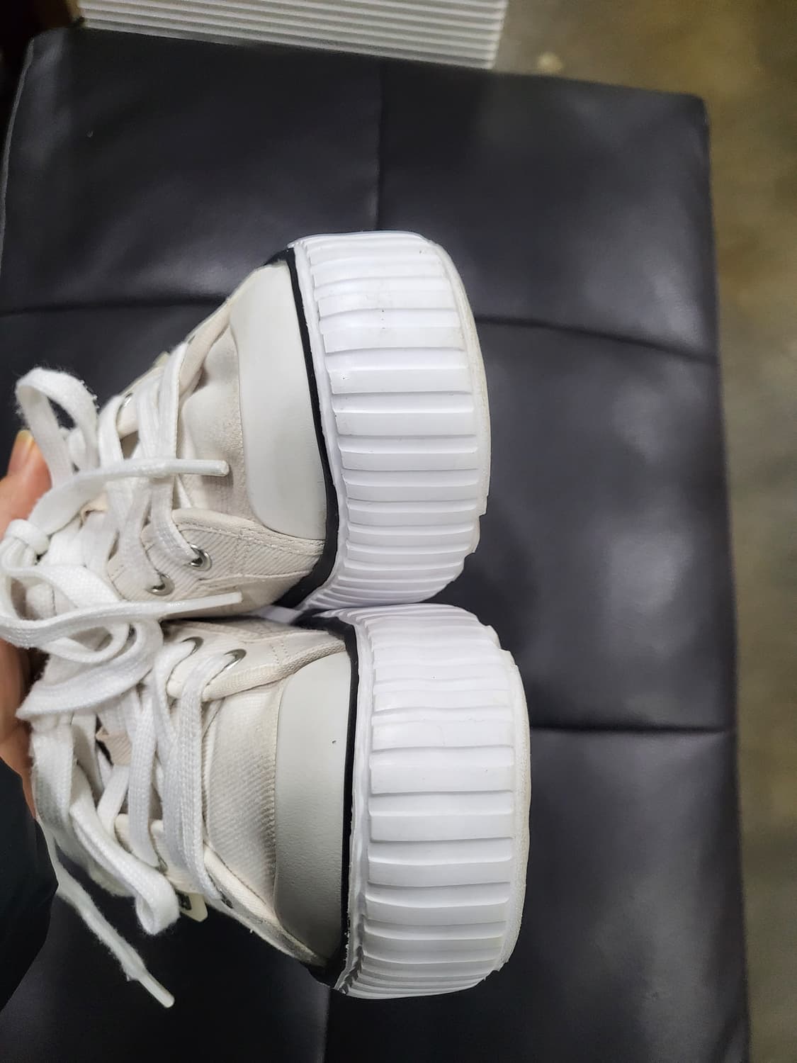 디스커버리 슈즈 상품이미지4