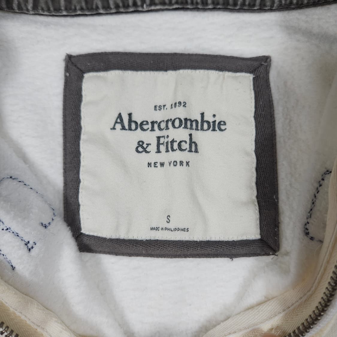 아베크롬비 화이트 후드집업  상품이미지4