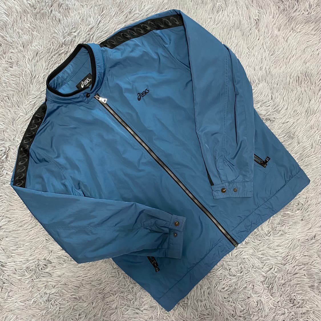 아식스 빈티지 사이드 라인 바람막이 자켓 상품이미지1