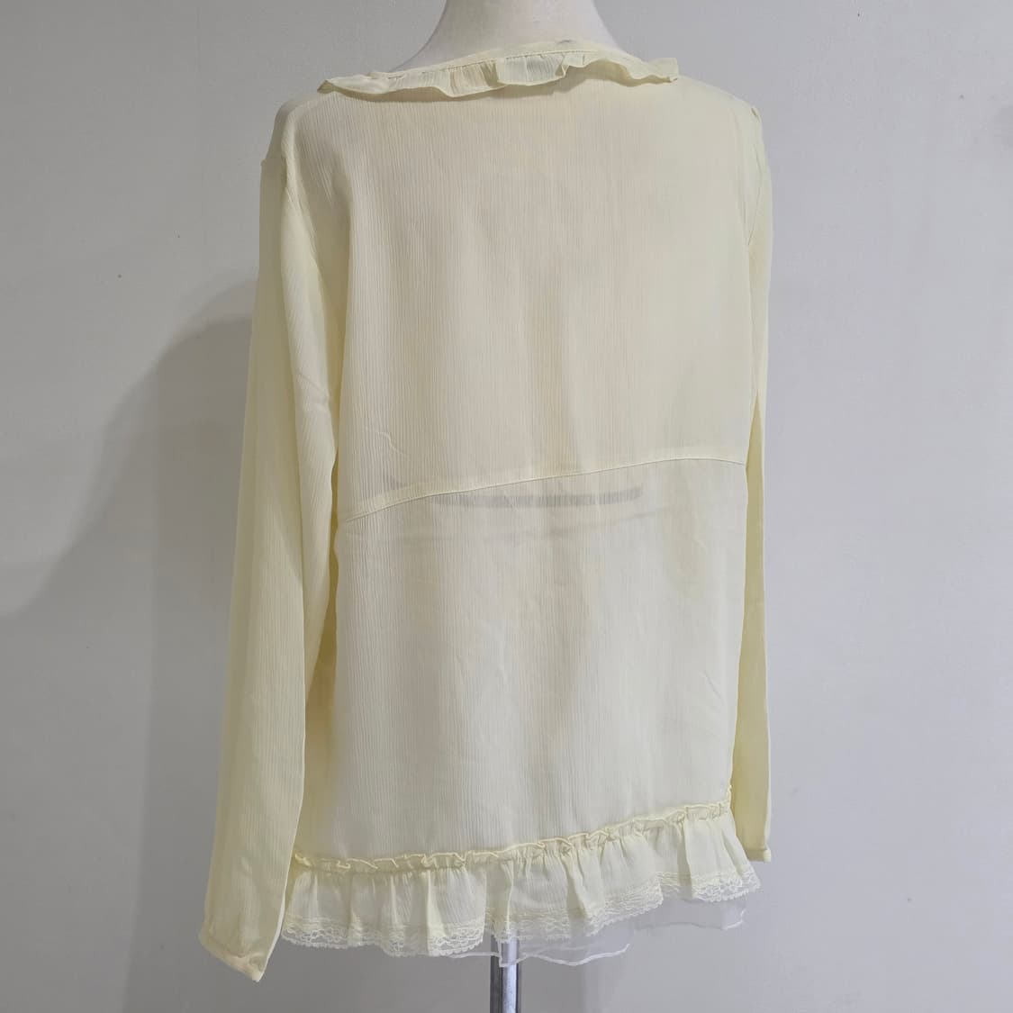 모리걸 프릴레이스 블라우스 상품이미지3