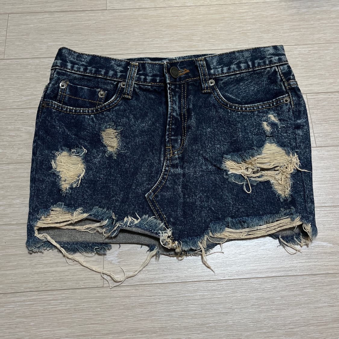 빈티지 디스트로이드 워싱 데미지 데님 로우라이즈 미니스커트 상품이미지1
