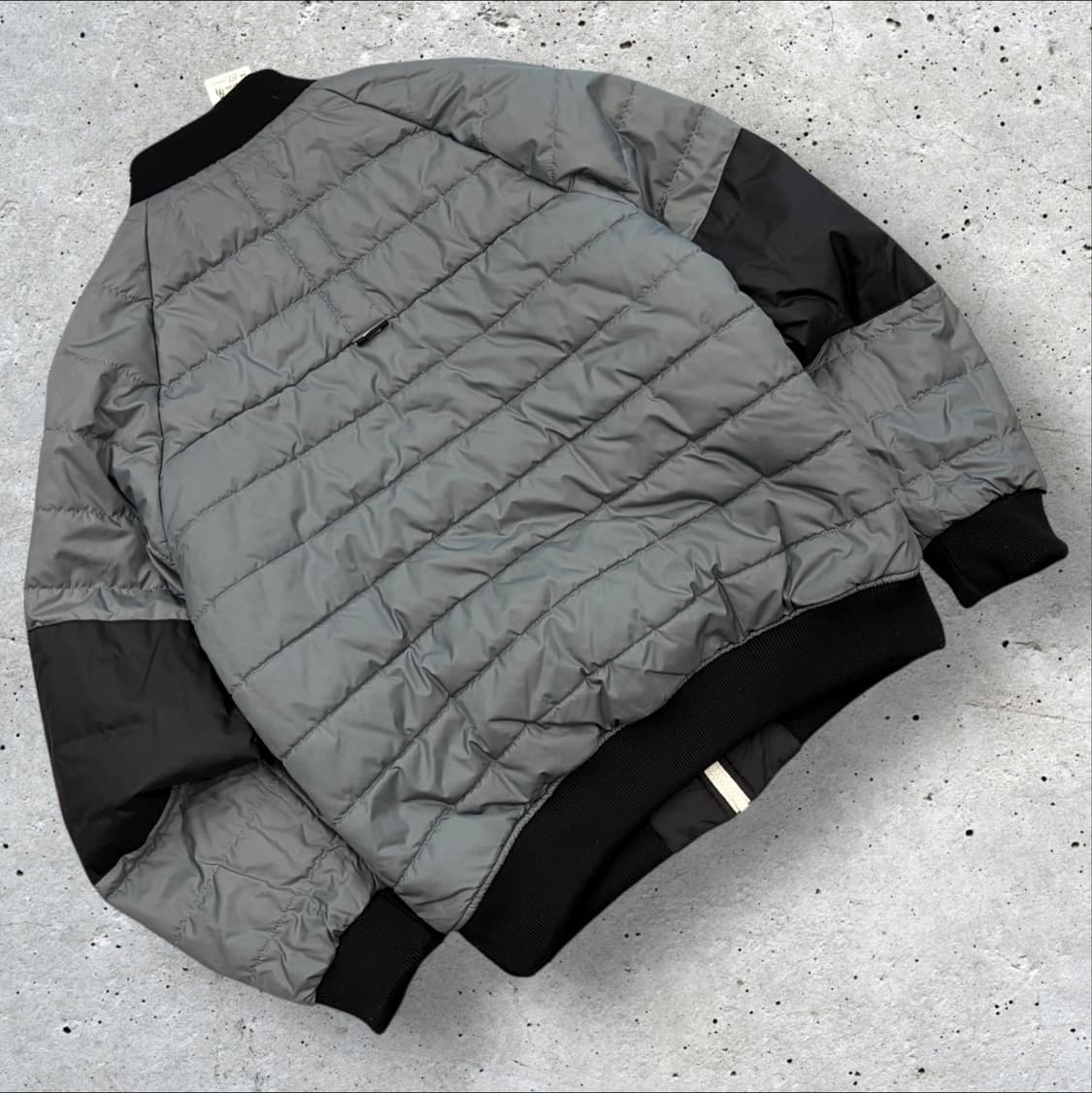[M] 나이키 써마핏 리버시블 패딩 점퍼 그레이 블랙 B749 상품이미지4