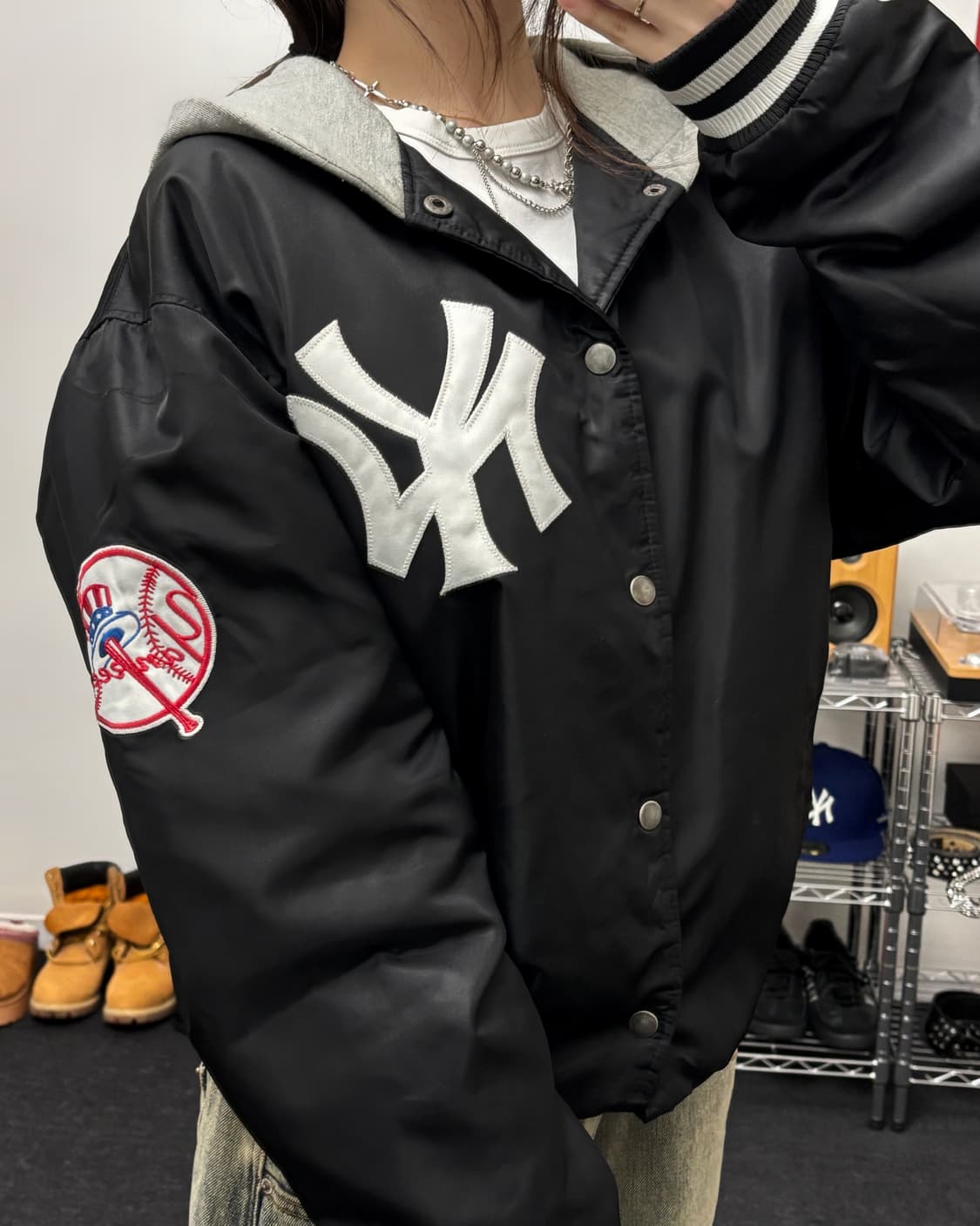 마제스틱 00s 뉴욕 양키즈 스타디움 점퍼 블랙 상품이미지3