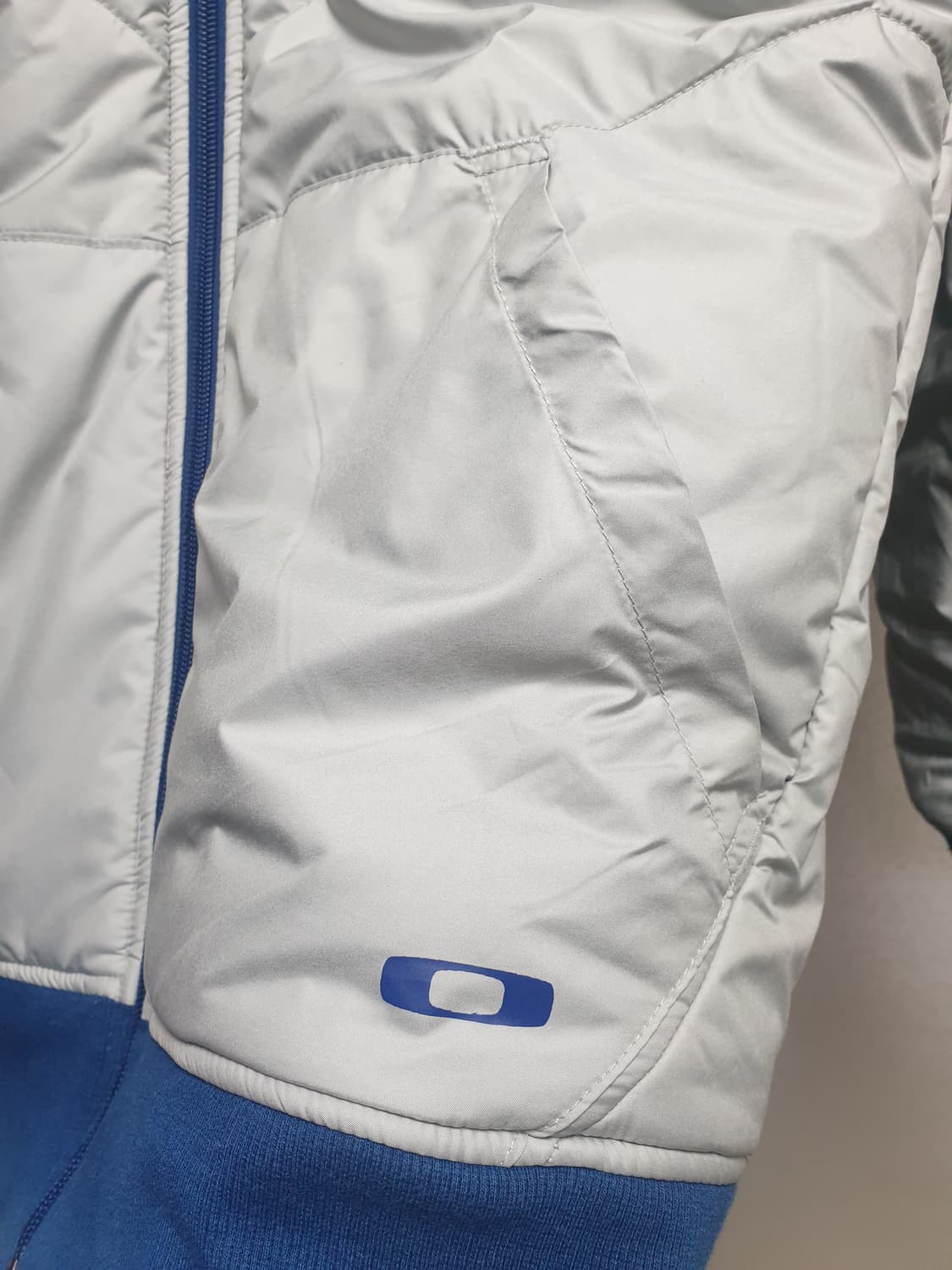[L/100] 오클리 리버시블 패딩 후디 상품이미지5