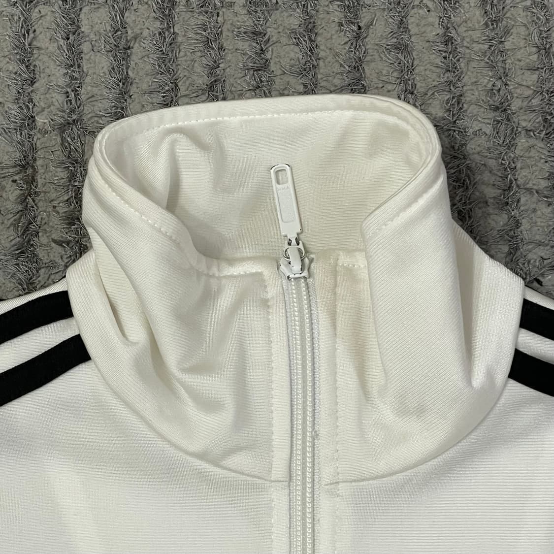 아디다스 화이트 남여공용 트랙탑 상품이미지2