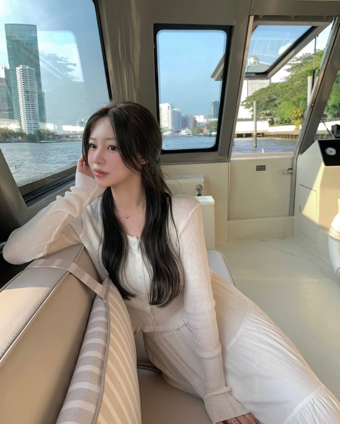 [새제품]리브아워 써머 린넨 가디건 아이보리 상품이미지4