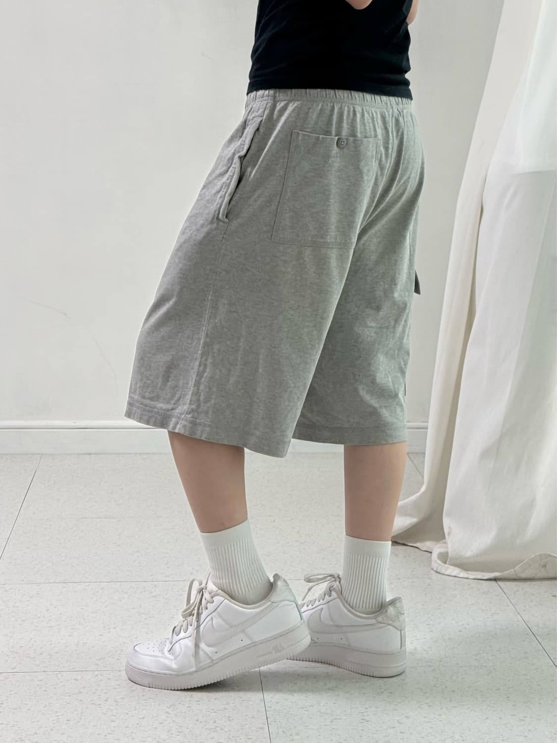 나이키 그레이 코튼 버뮤다 팬츠 상품이미지3
