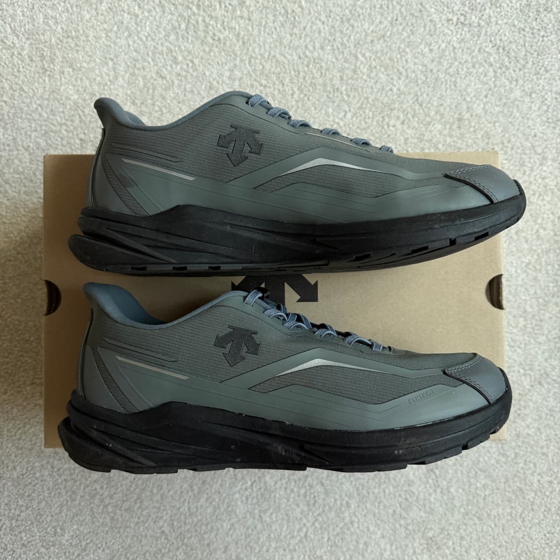 데상트 퓨텍트 제로모션 V3 운동화 등산화 상품이미지5