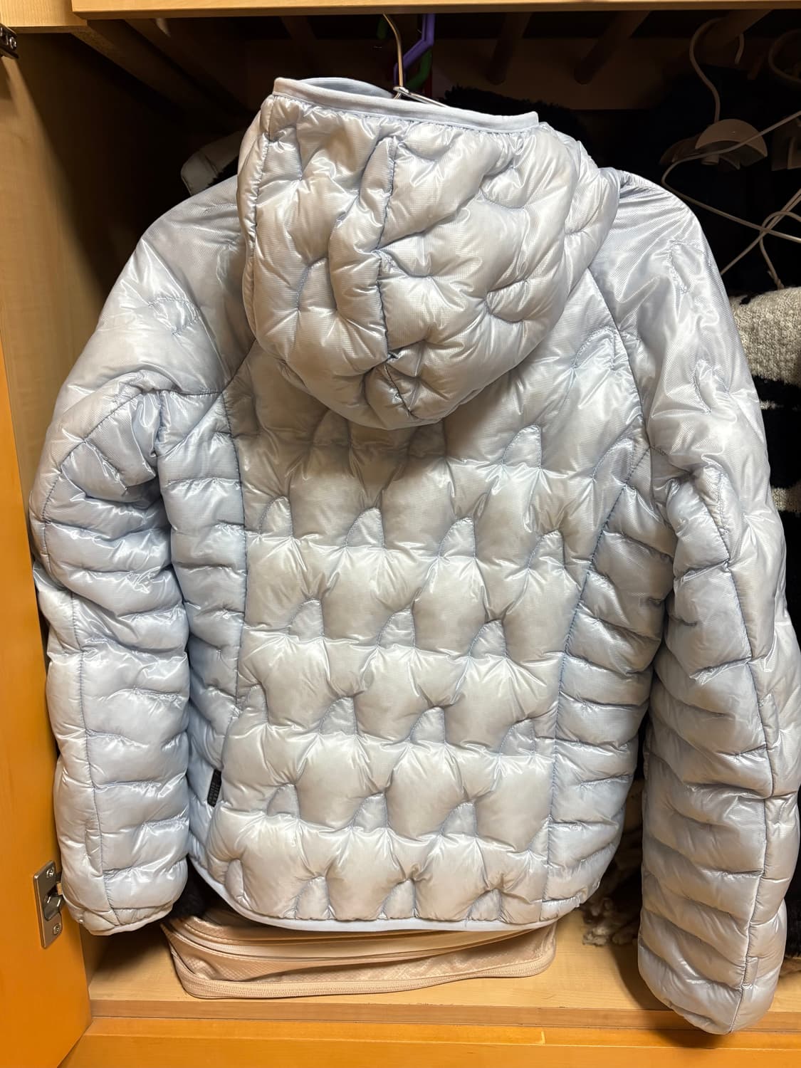 W) 시에라디자인 하프돔 경량패딩 구스다운 후드자켓 라이트블루 xs 상품이미지5