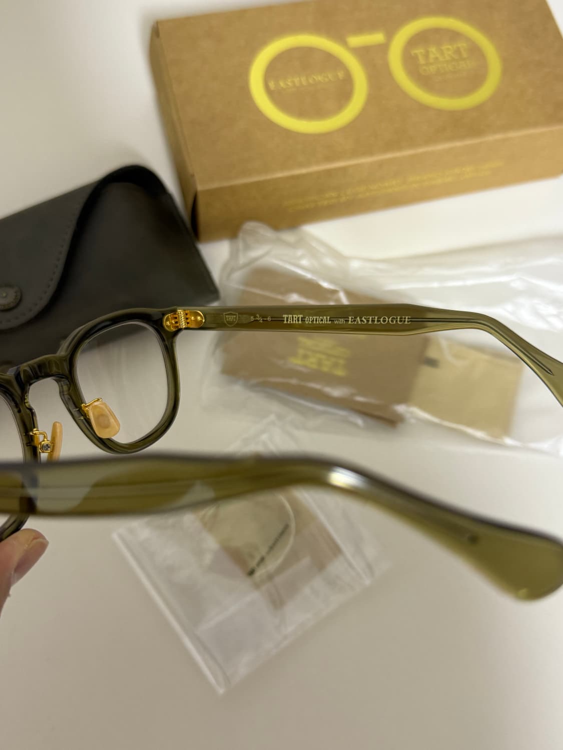 이스트로그 타르트옵티컬 46 올리브 상품이미지4