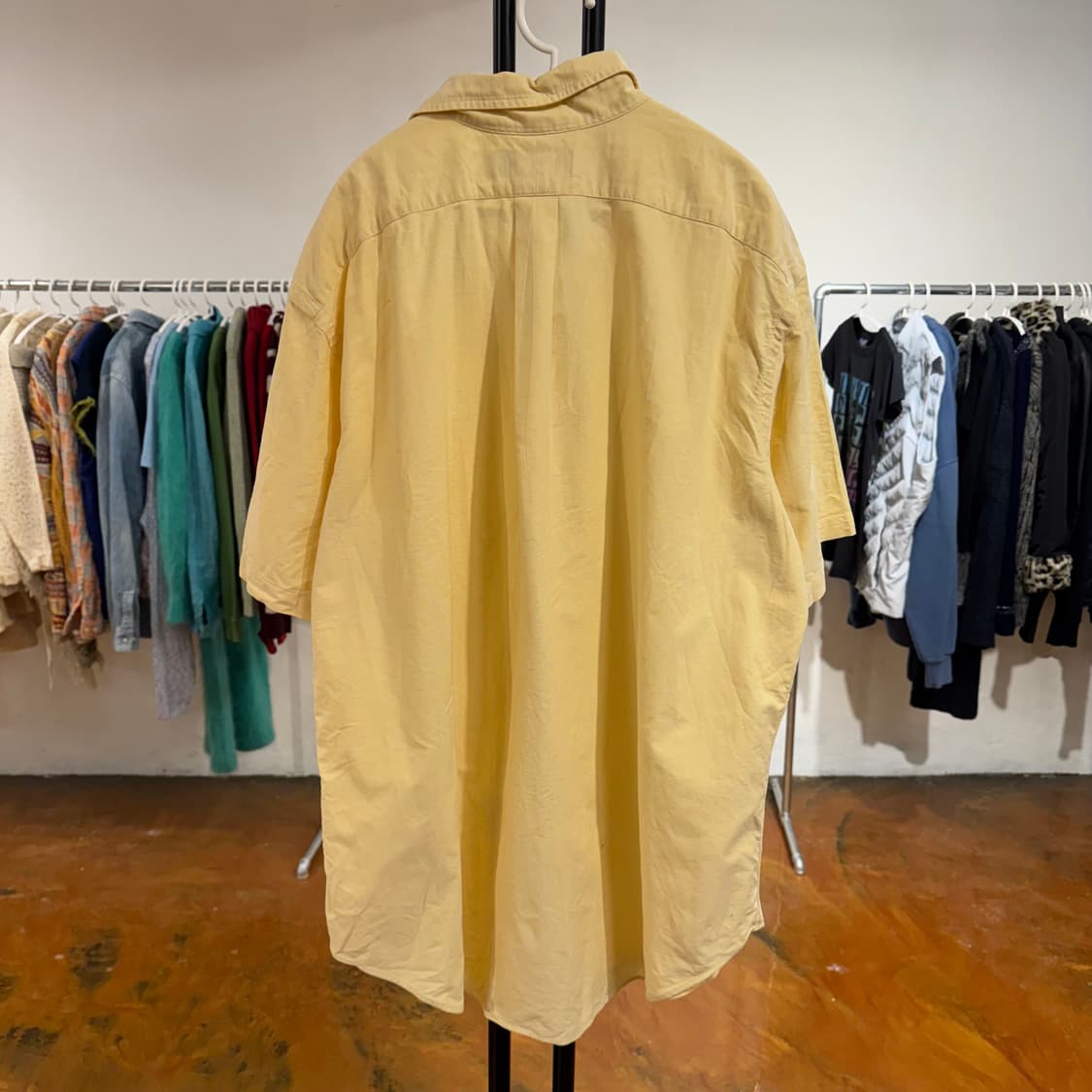 폴로 랄프로렌 클래식 핏 옐로우 반팔 셔츠 상품이미지6