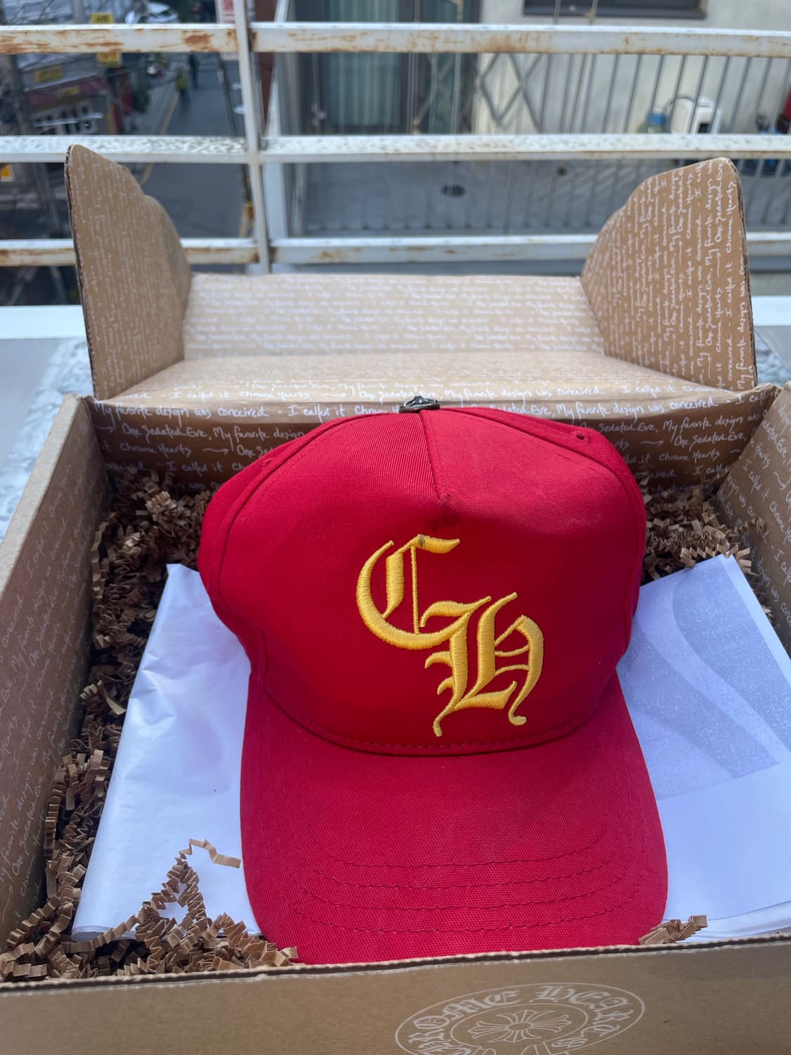 크롬하츠 CH 로고 베이스볼캡 Red/Yellow 상품이미지1