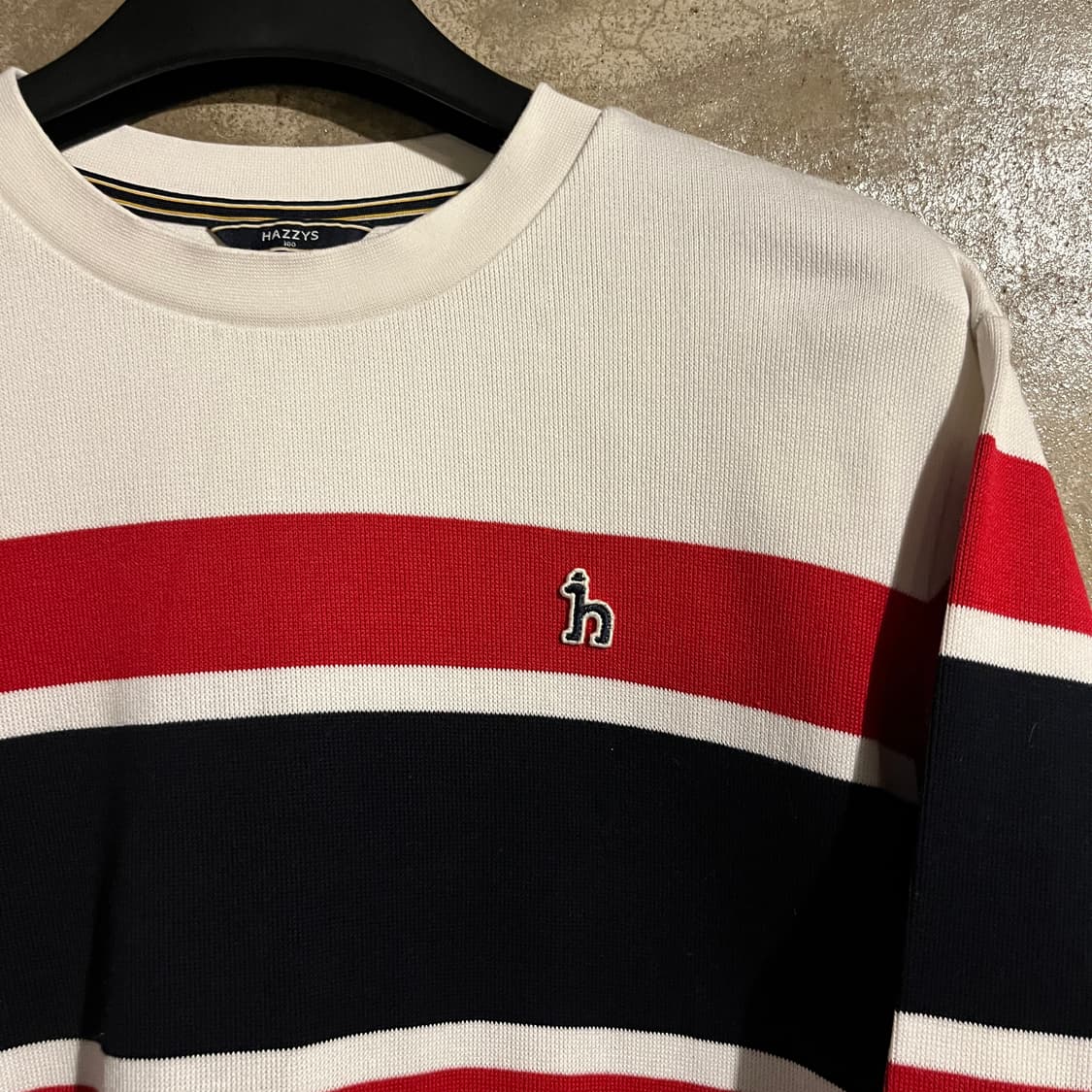 헤지스맨투맨 상품이미지2