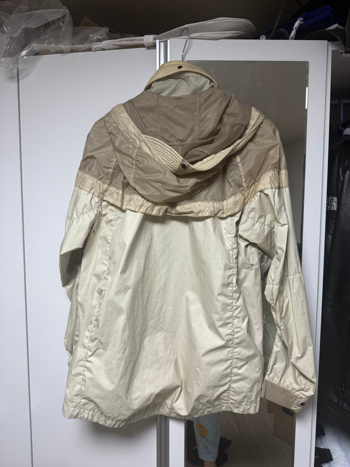 스톤아일랜드 나이키 윈드러너 상품이미지2