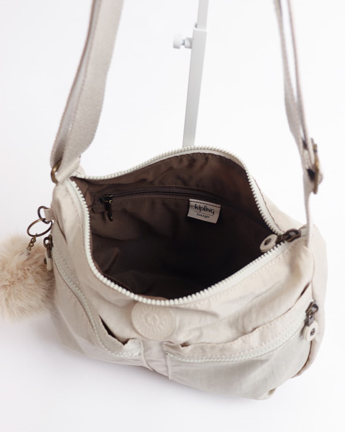 [KIPLING] 라이트 나일론 숄더백 상품이미지8