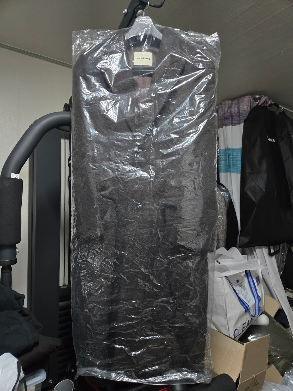 인사일런스 L 헤어리 알파카 오버사이즈 코트 DARK BROWN 브라운 상품이미지6