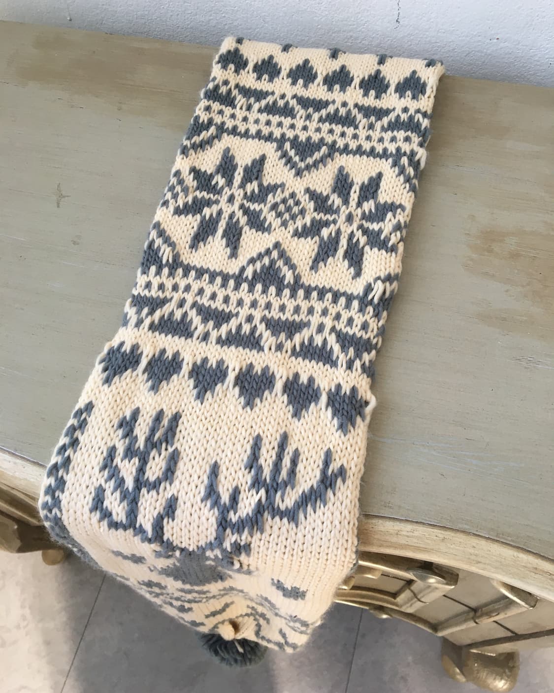 snow pattern pom pom knit muffler 상품이미지3