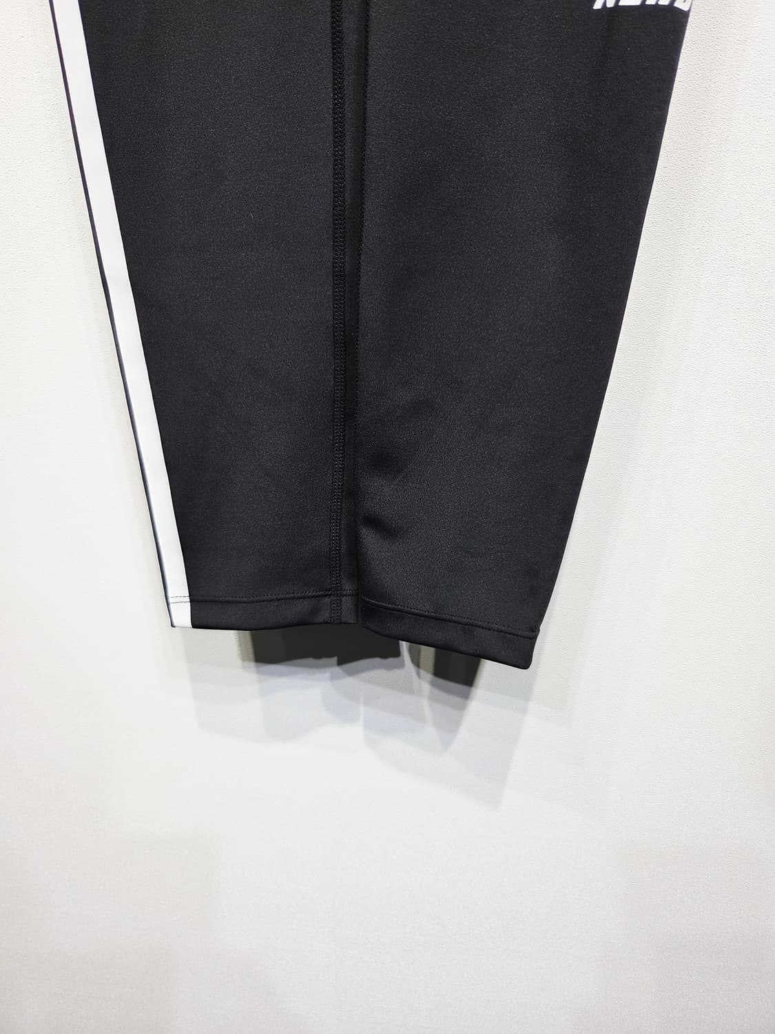 널디 NERDY 블랙 트레이닝 레깅스_S 상품이미지3