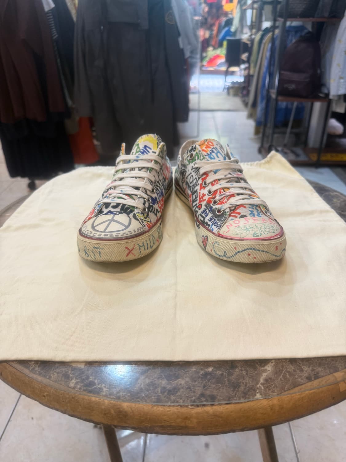 42/27p 정품 배트멍 그래피티 낙서 스니커즈 팝니다 상품이미지1