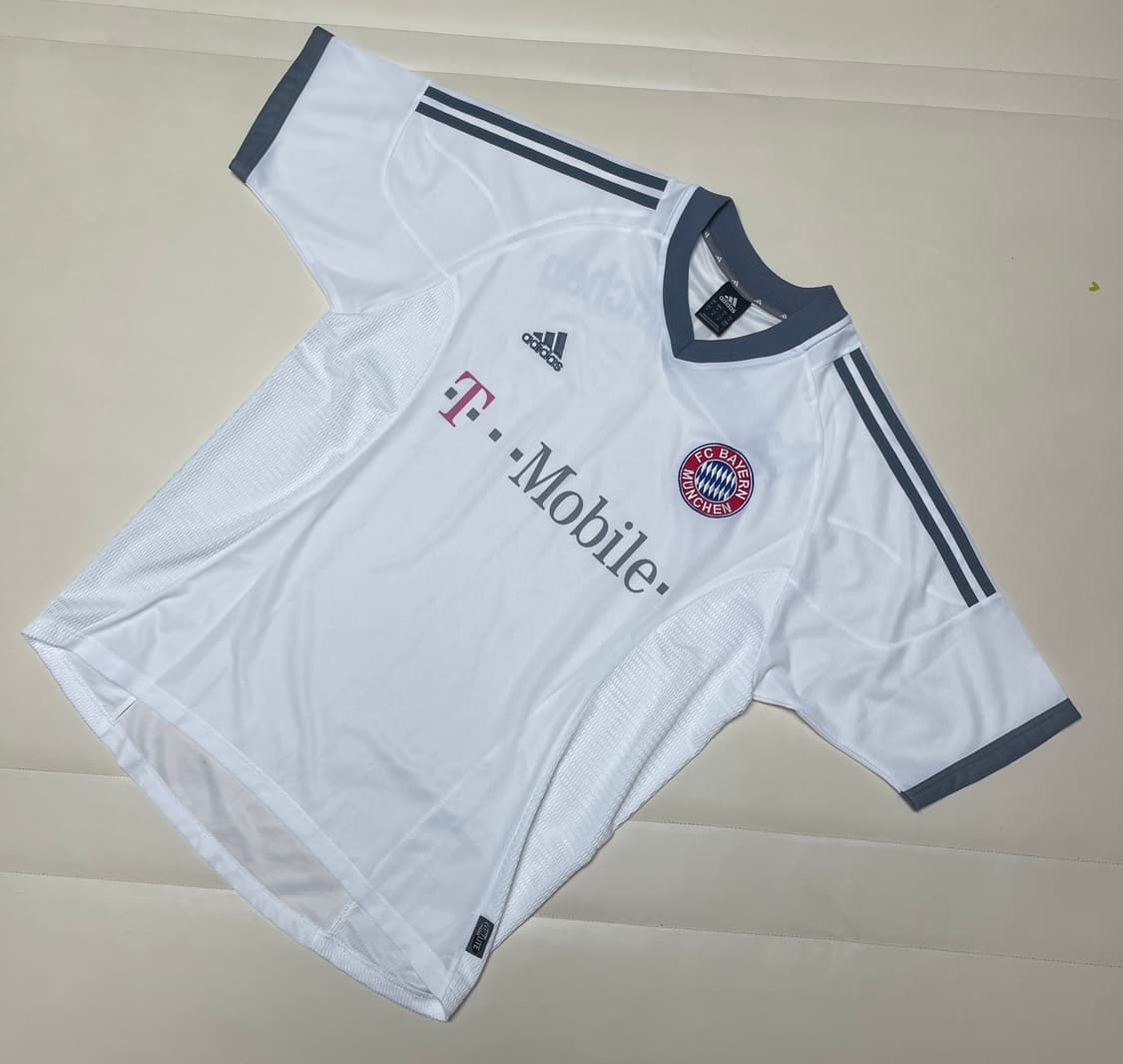 아디다스(Adidas)02-03시즌 바이에른 뮌헨  어웨이 유니폼 상품이미지1