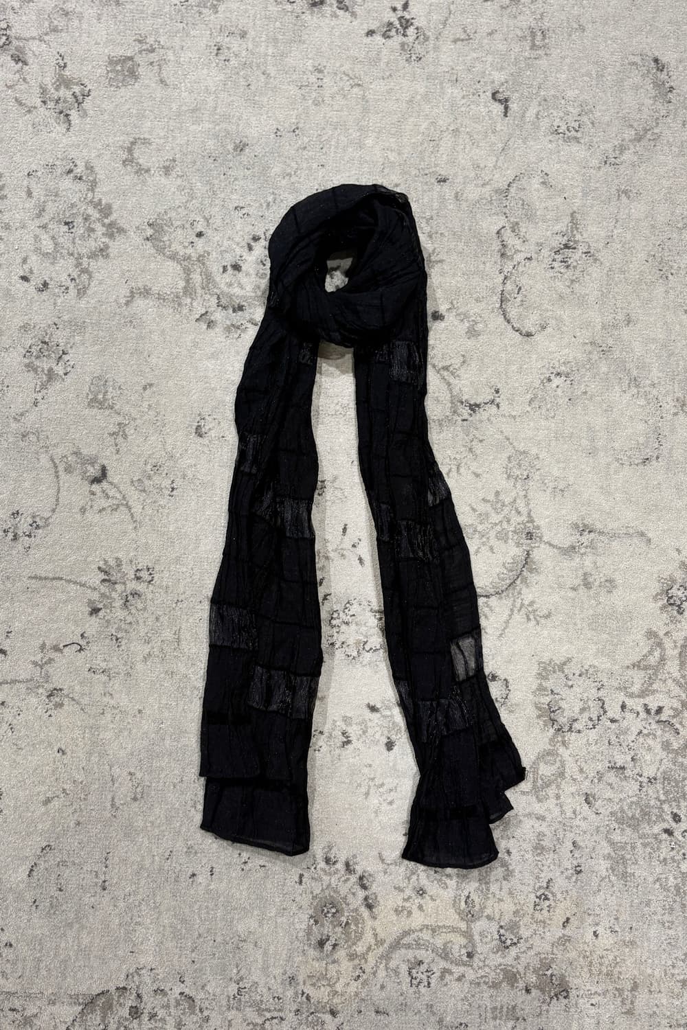 Black Pleated Mesh Scarf 상품이미지1