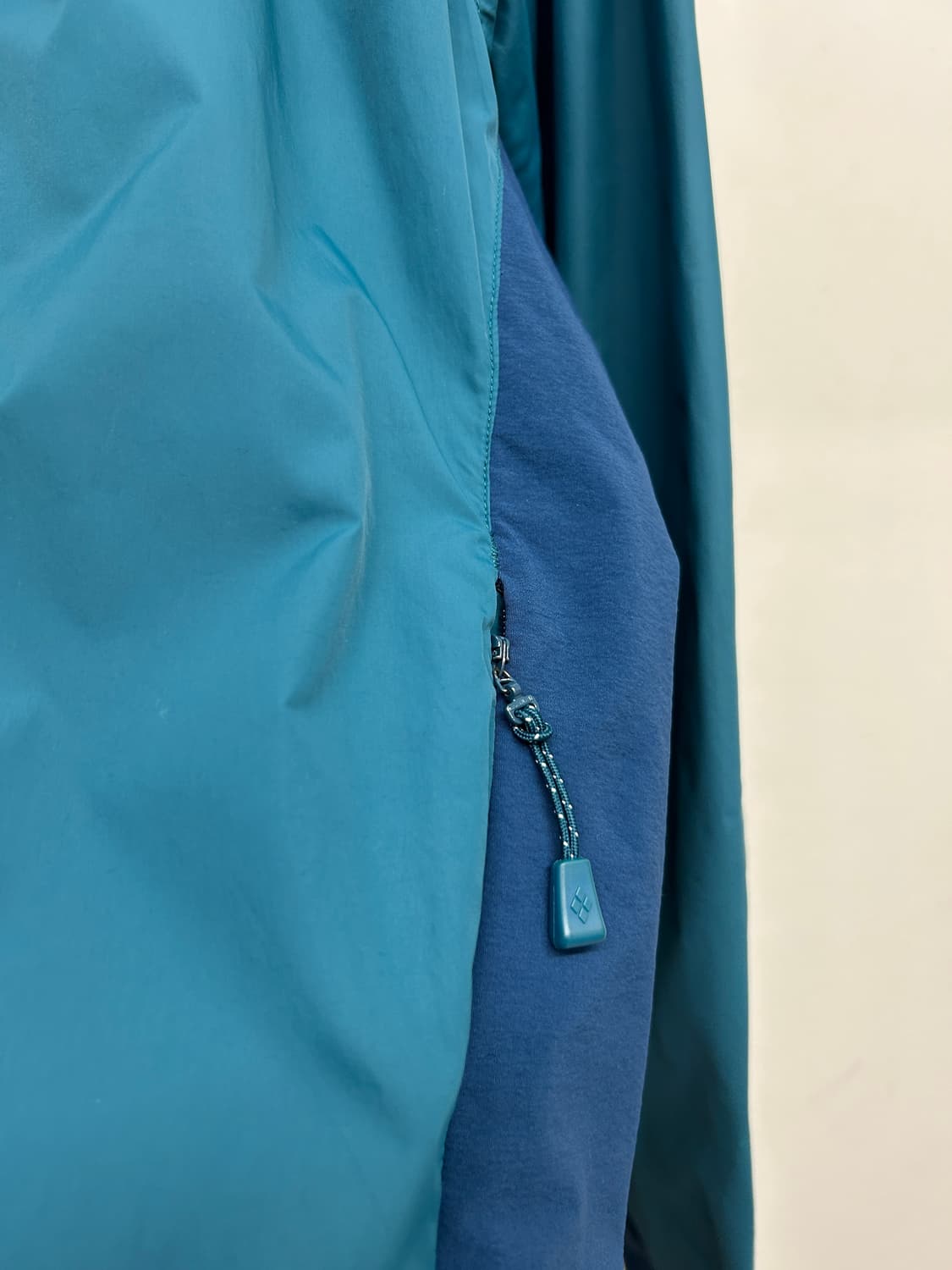 JPN 몽벨 바람막이 자켓 블루 / 그린 상품이미지5