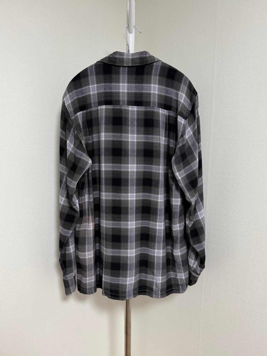 타운크래프트 옴브레 레이온 셔츠 블랙그레이 상품이미지3