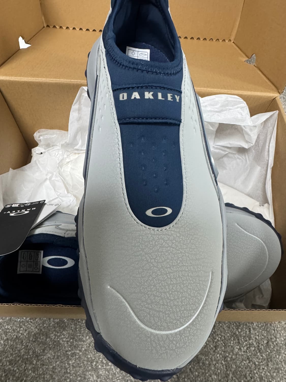 오클리 엣지 시멘트 네이비 275 새 상품 상품이미지3