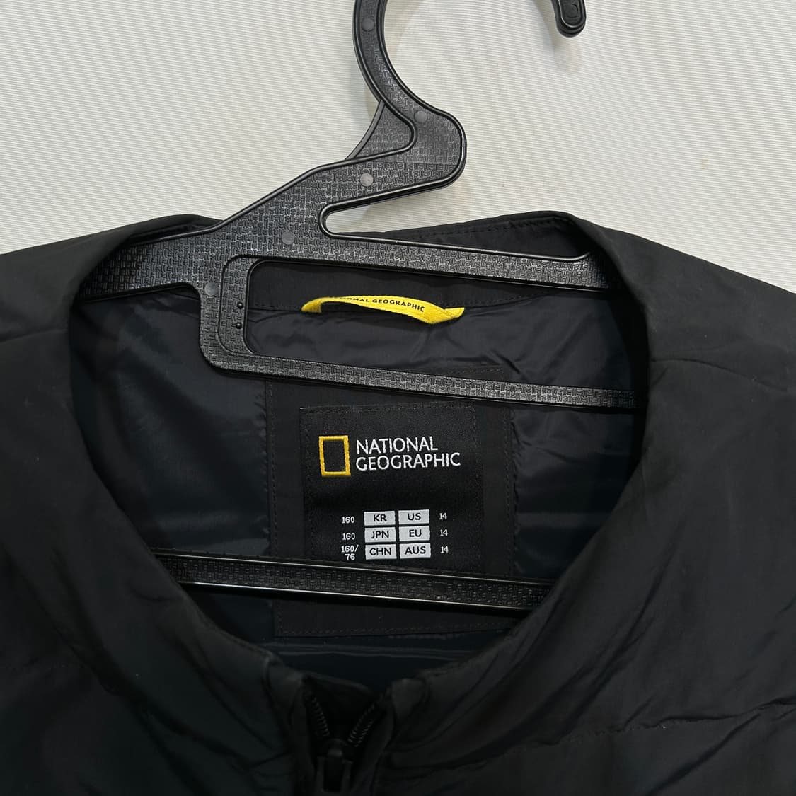 내셔널지오그래픽 2024 여성 거위털 패딩조끼 상품이미지2
