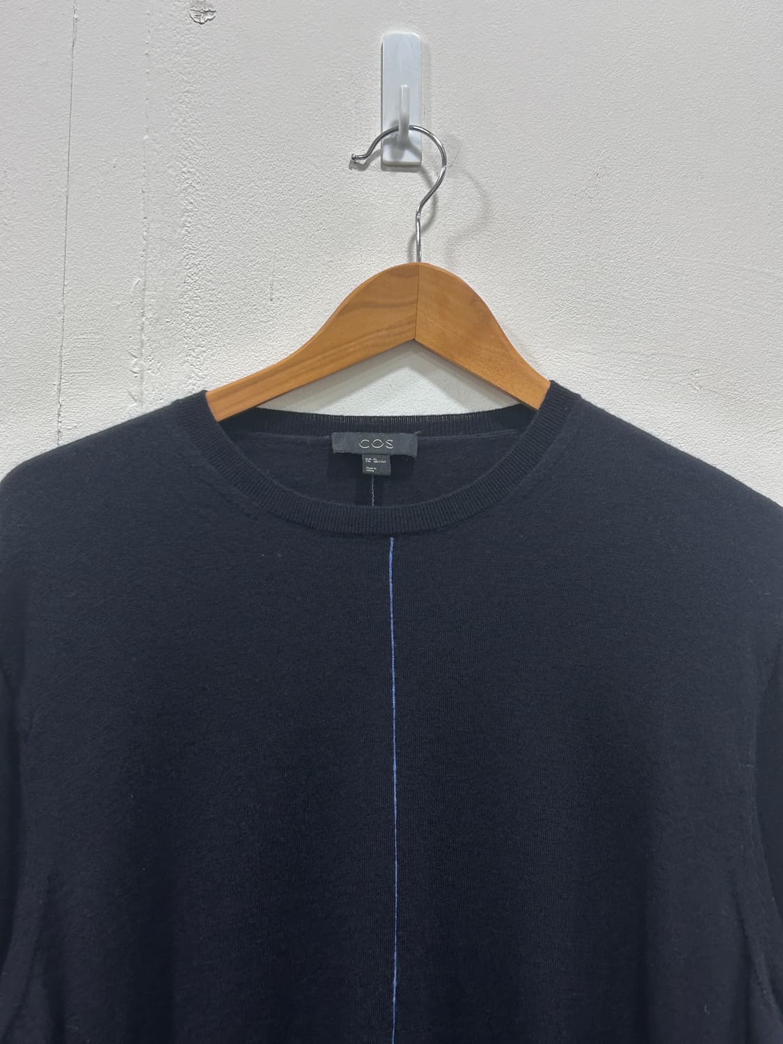 코스 COS 얇은 울 100% 니트 남성 XL 네이비 상품이미지4