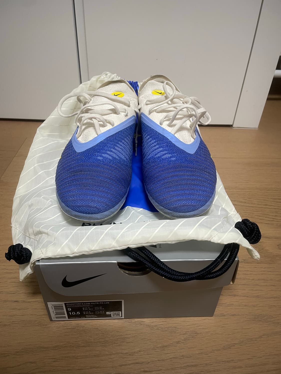 팬텀6 로우 엘리트 fg 상품이미지1