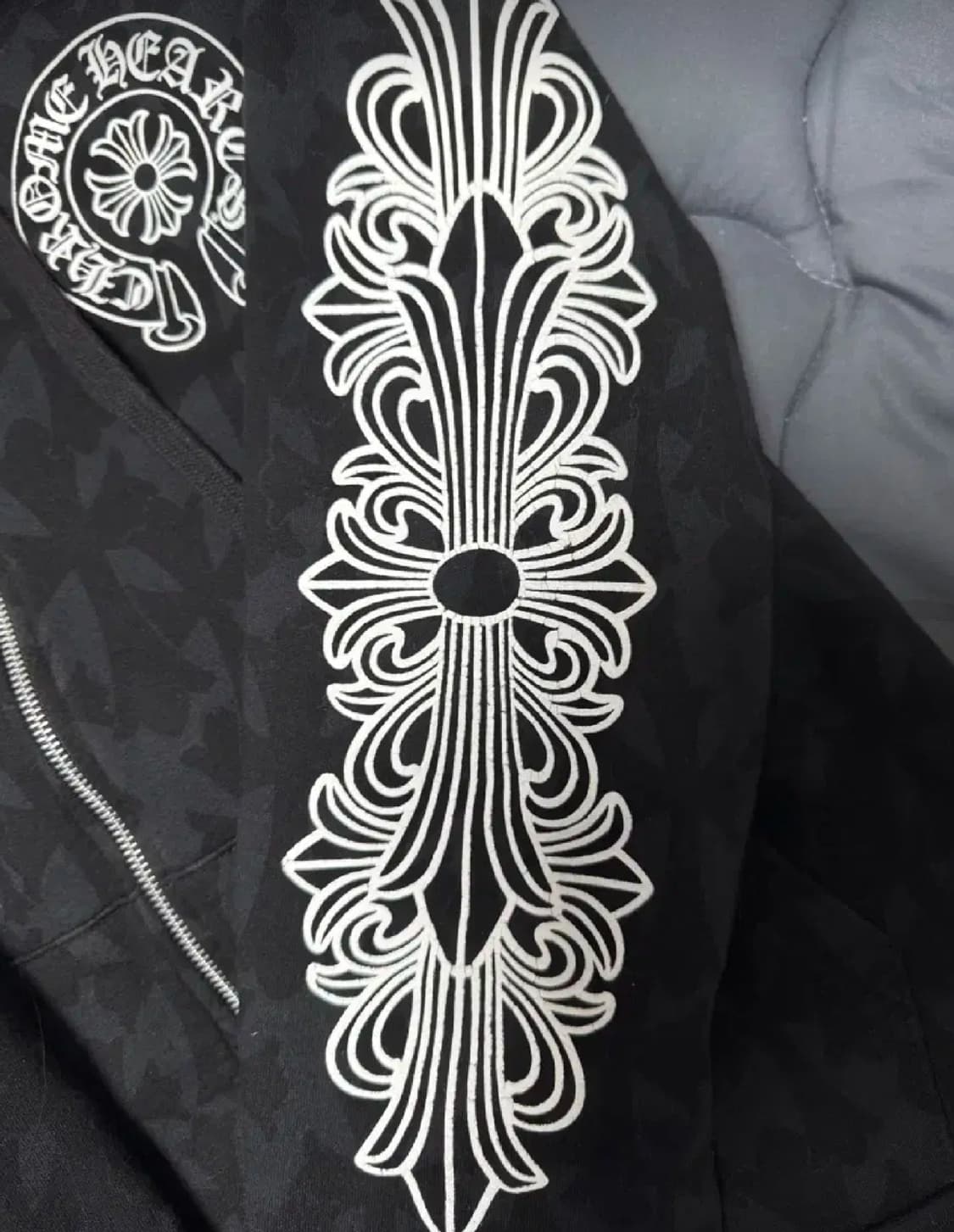 크롬하츠 한정판 후드집업 상품이미지4