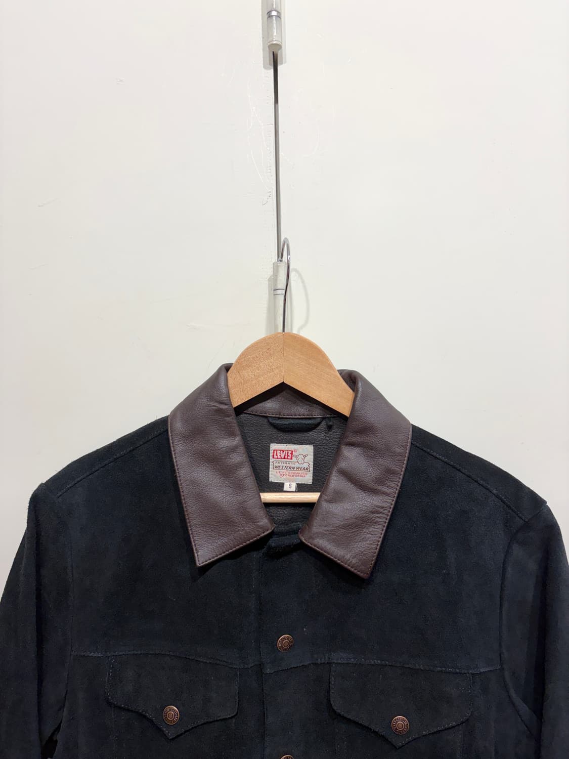 LVC 카우하이드 스웨이드 트러커 자켓 상품이미지3