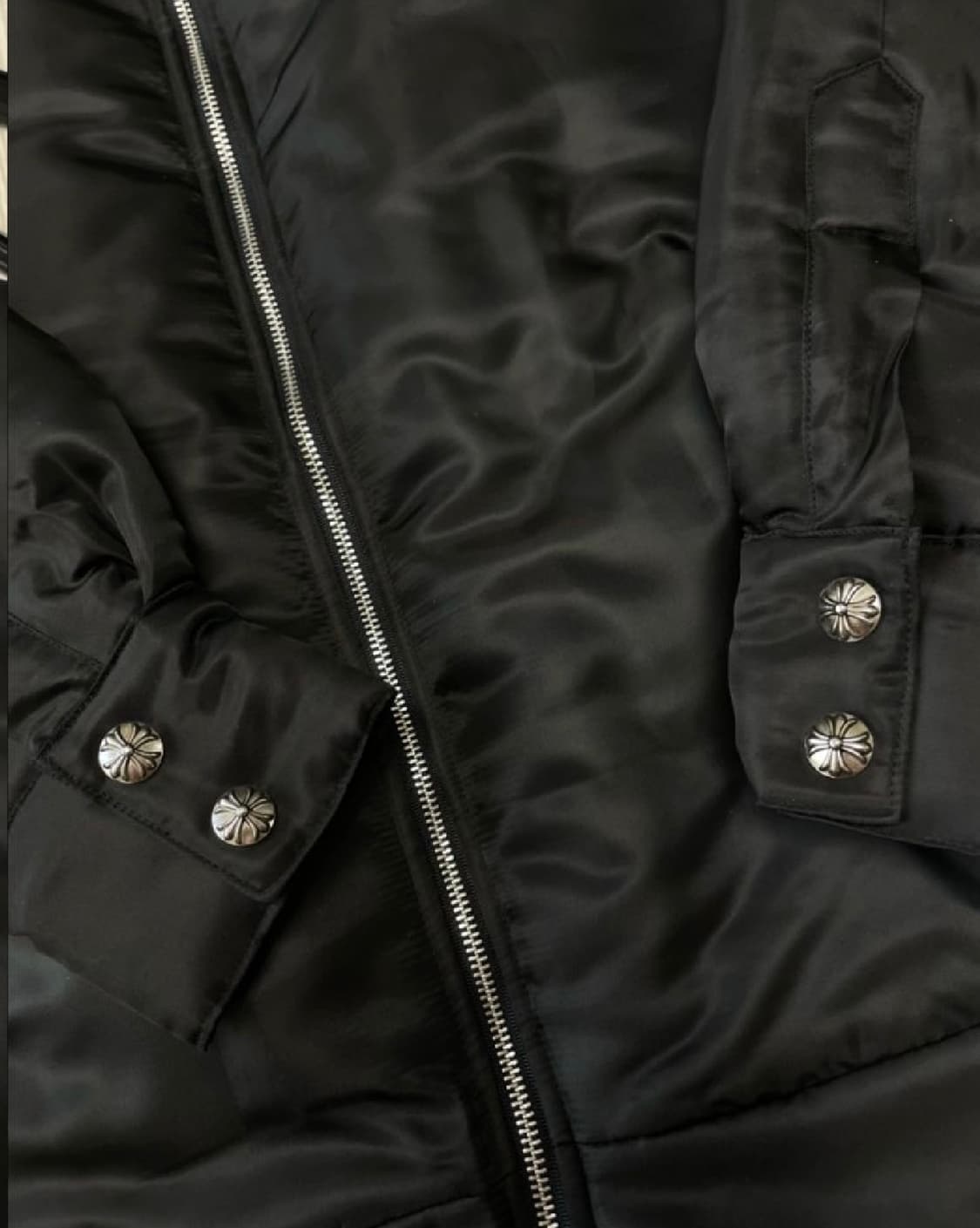 크롬하츠 트리플로고 나일론 푸퍼 자켓 XL 상품이미지9