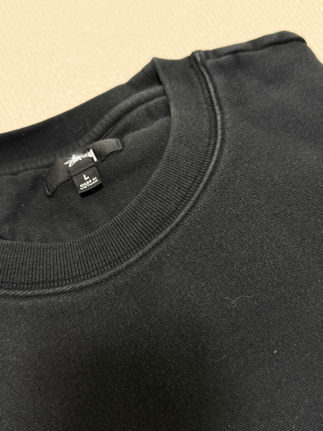 스투시 Curly S 로고 스웻셔츠 상품이미지3