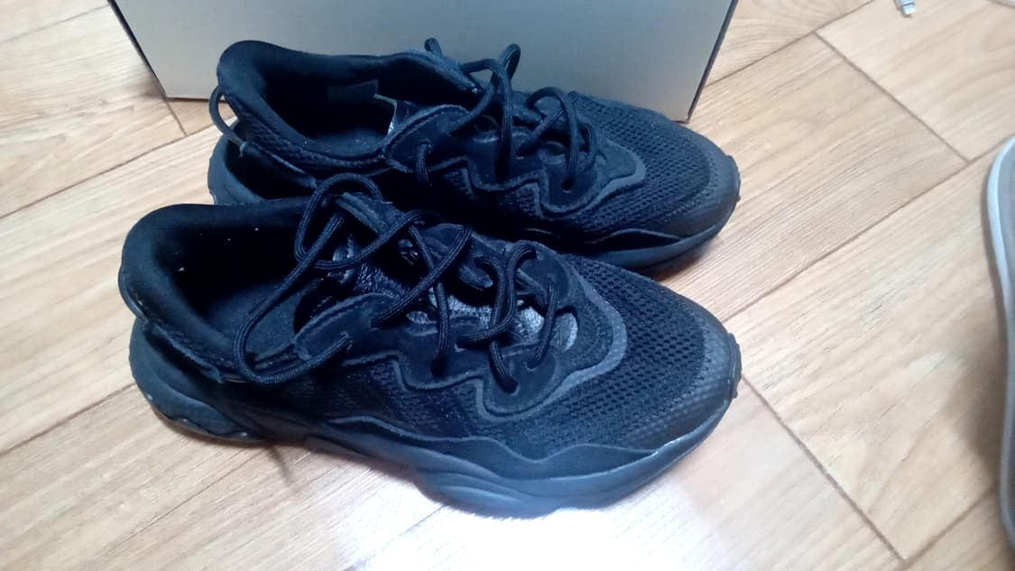 아디다스 로즈위고 트리플 블랙 , 런닝 트레킹 운동화 상품이미지1