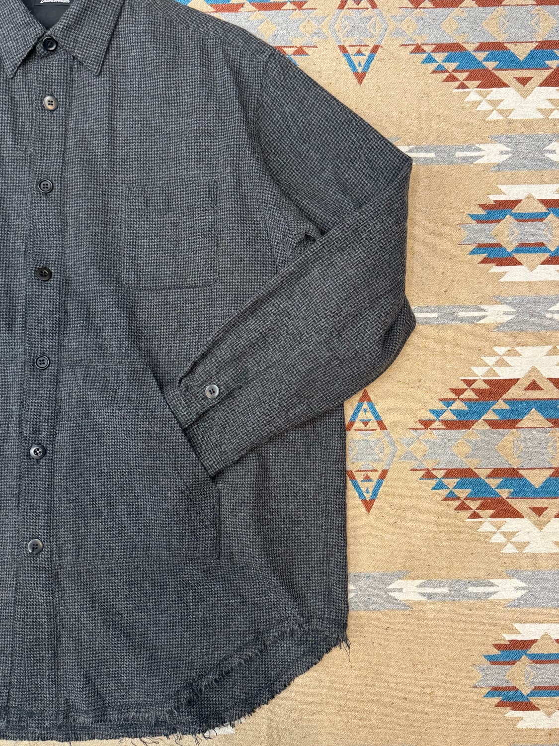 [2][M] 언더커버 언더커버리즘 컷오프 울 셔츠 그레이  상품이미지3