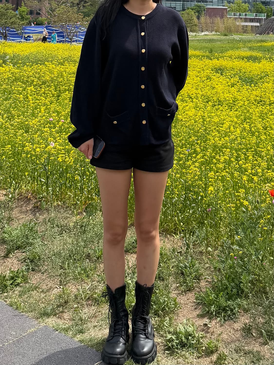 90s Burberrys Gold Button Cardigan 상품이미지1