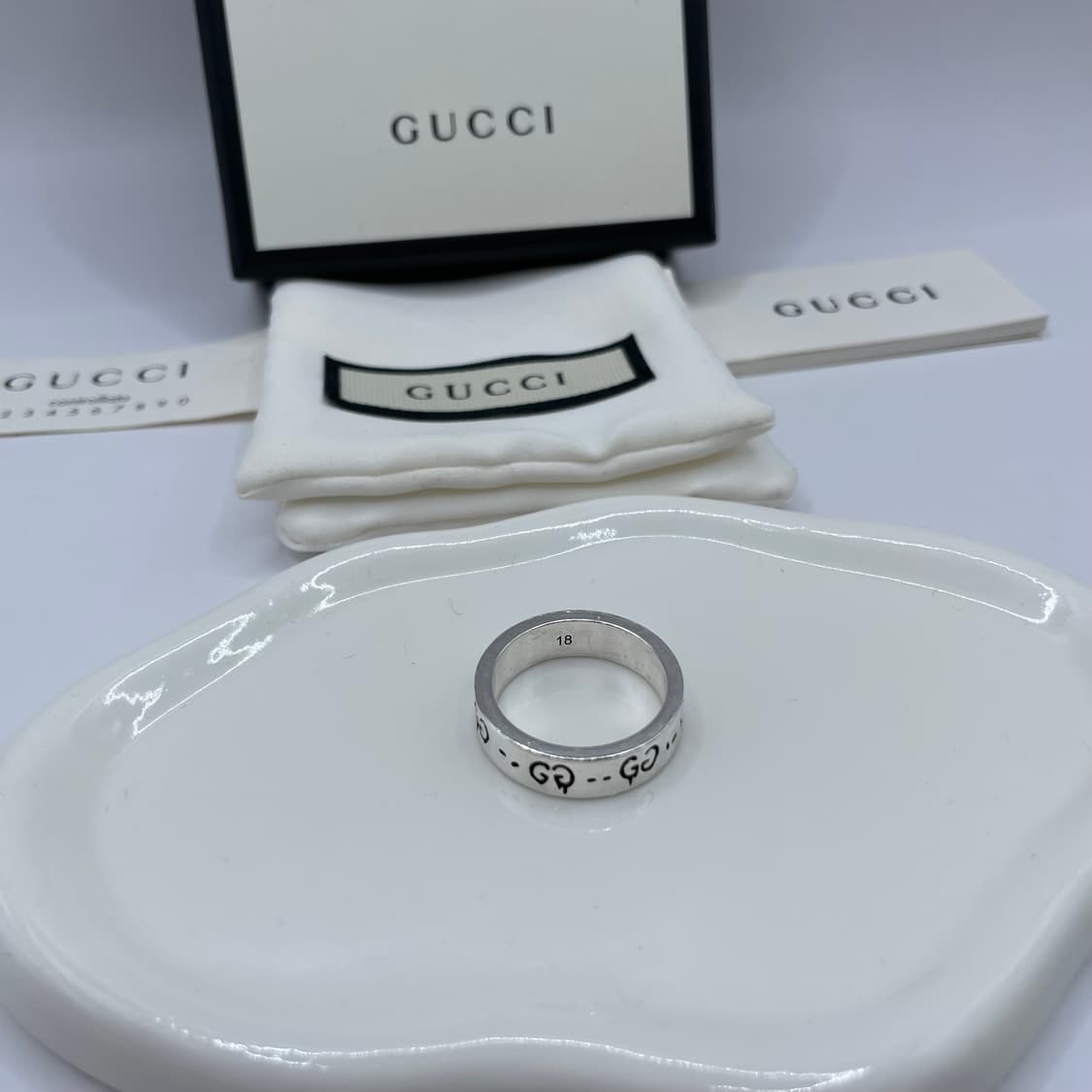 구찌 반지 18호 고스트링 6mm 상품이미지2