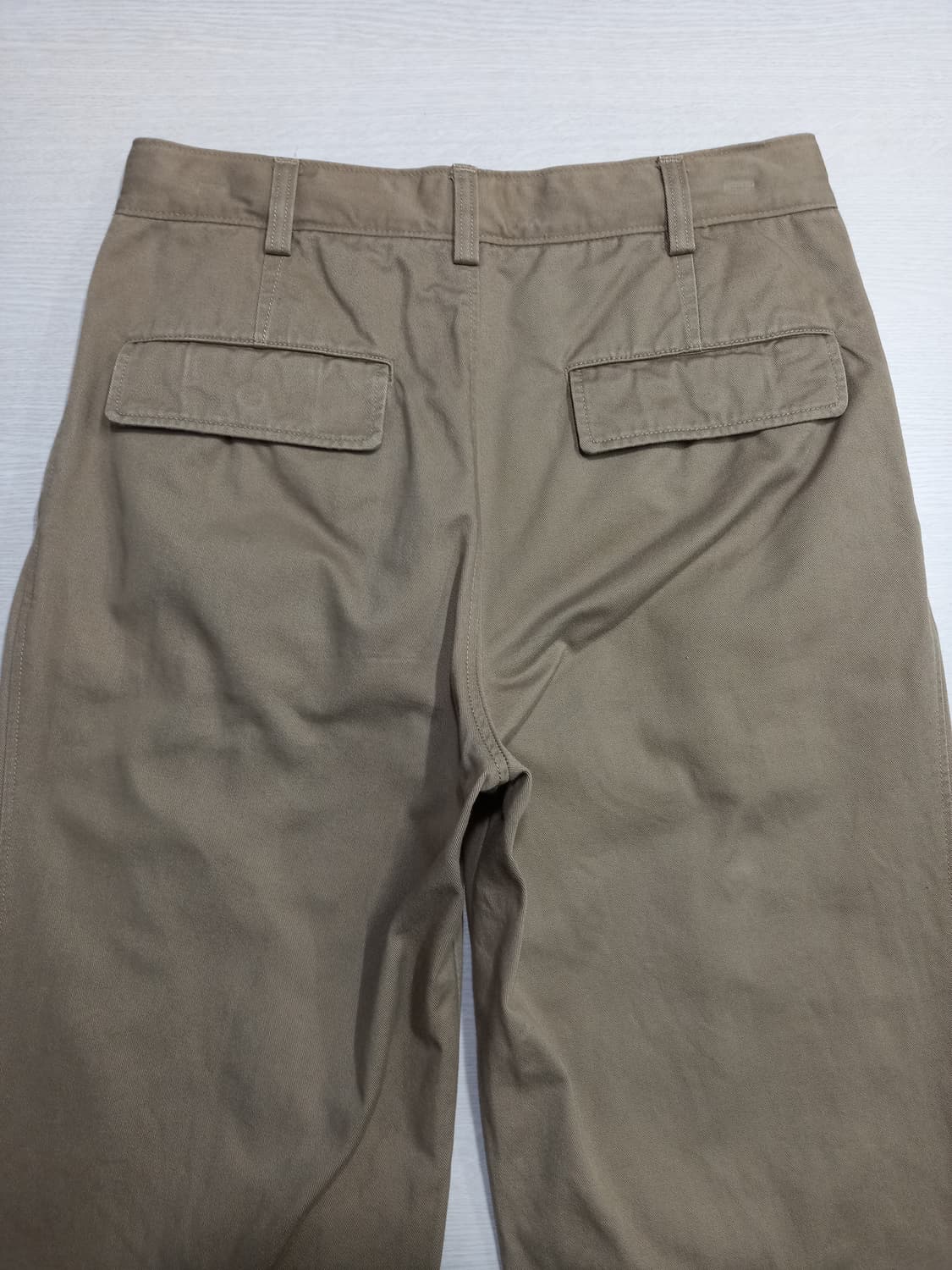 30 유니끌로 U 원턱 세미와이드 치노 베이지 30-172 상품이미지4