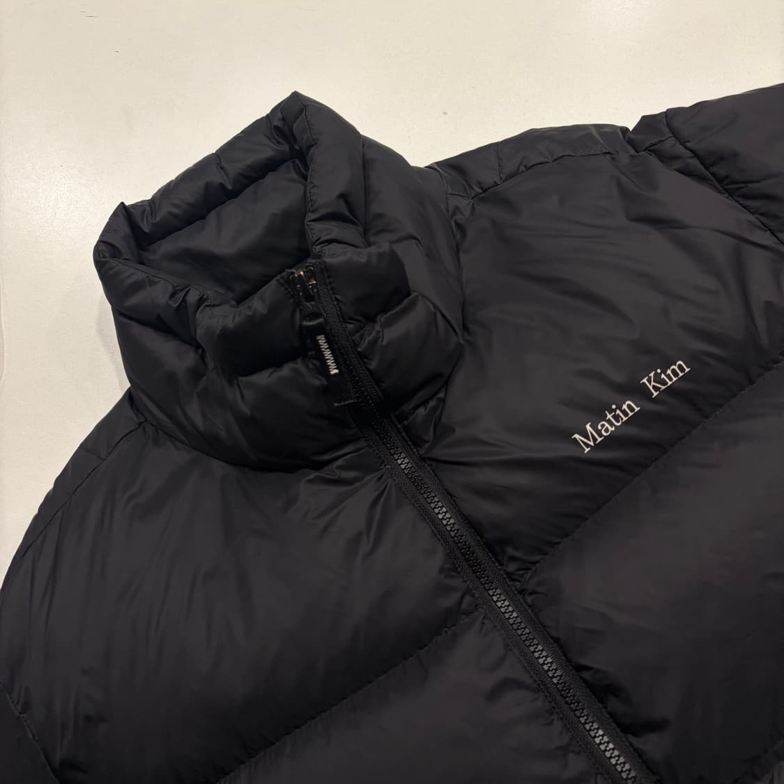 [F] 마뗑킴 하이넥 블랙 숏패딩 C271 상품이미지3