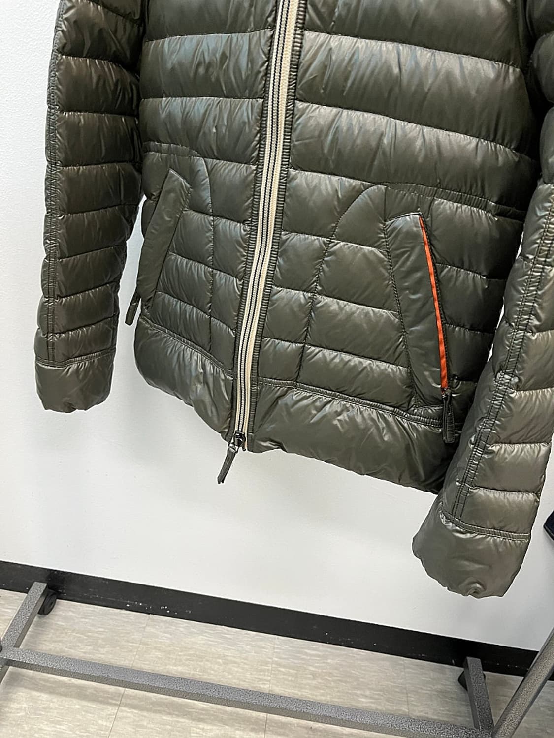 95) 듀베티카 경량 구스패딩 상품이미지2