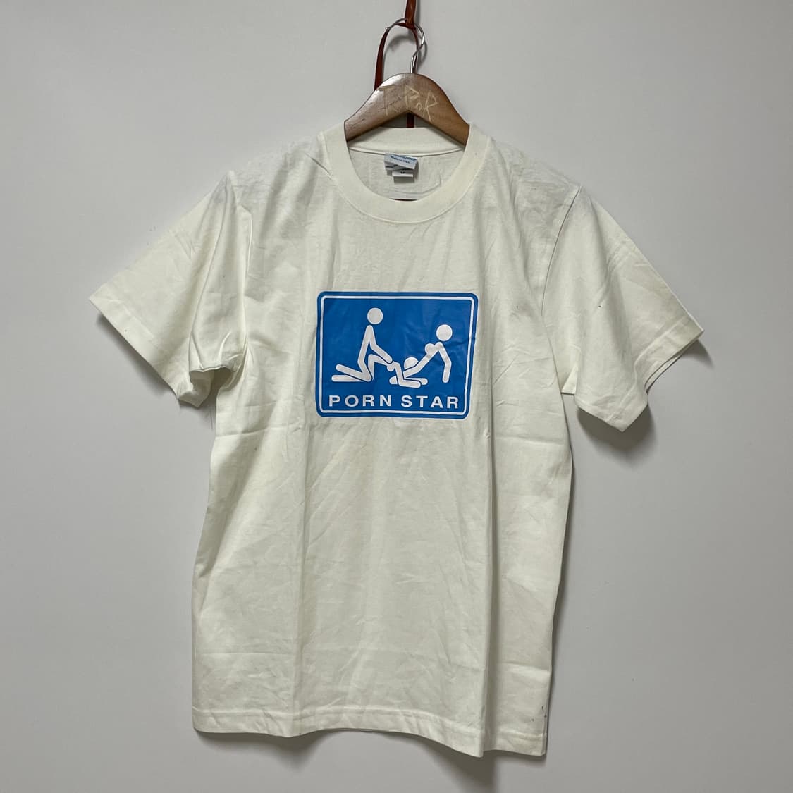 90s Pornstar three-some t-shirt 상품이미지1