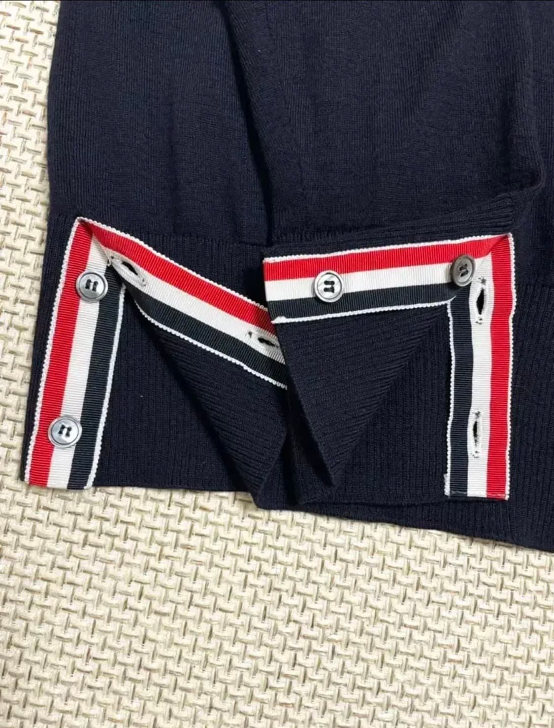 [5] 톰브라운 메리노울 가디건(네이비) 상품이미지5