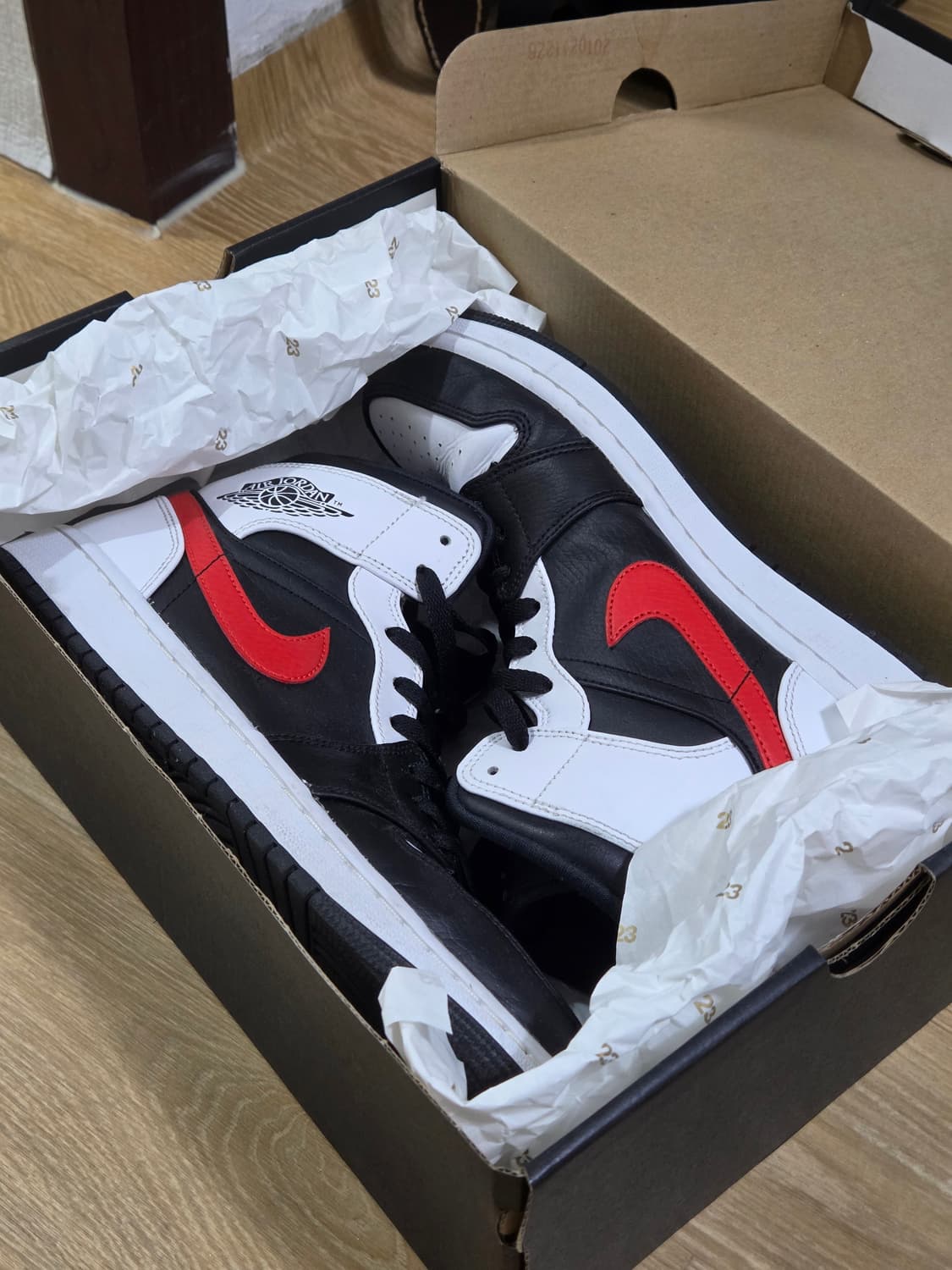 (275) Nike Jordan 조던 미드 스니커즈 상품이미지2