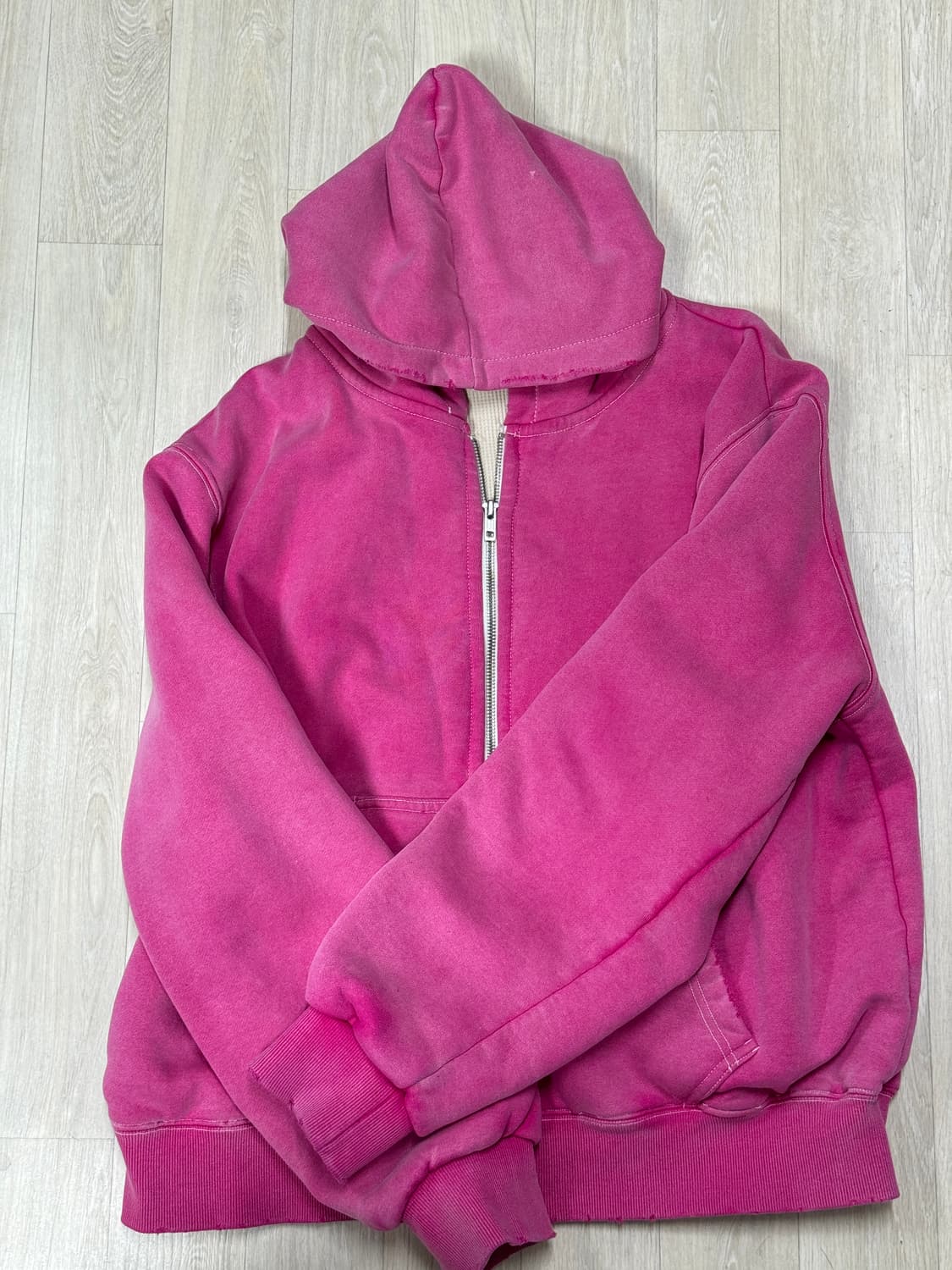 이태원 소버 25FW 써멀 후드 페이드 핑크 상품이미지2