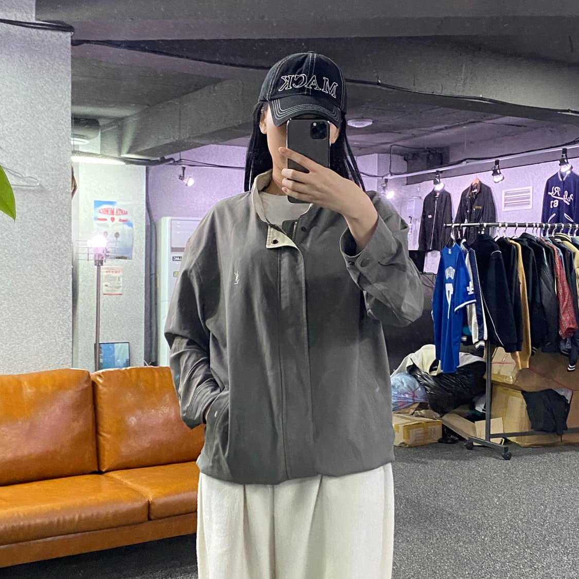 입생로랑 스몰 로고 라이트 카키 폴리 자켓 B3051 상품이미지1